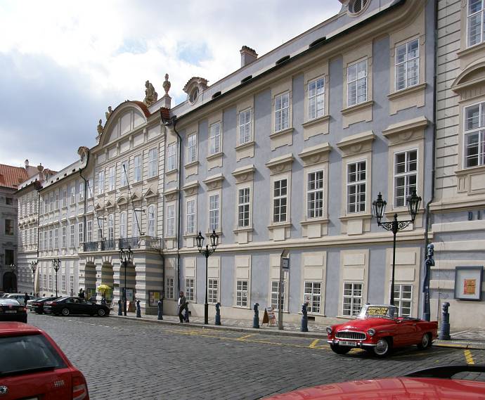 Lichtenštejnský palác na Malostranském náměstí