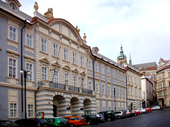 Lichtenštejnský palác na Malostranském náměstí